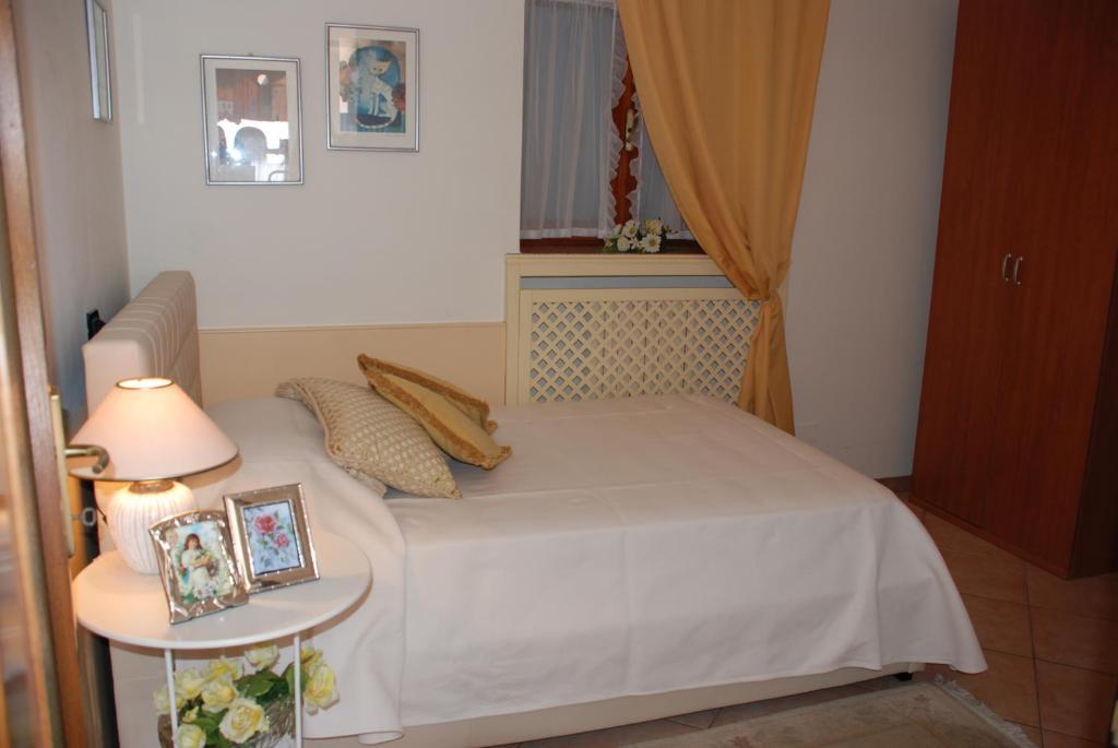 Casa Fantasia Tremezzo Szoba fotó